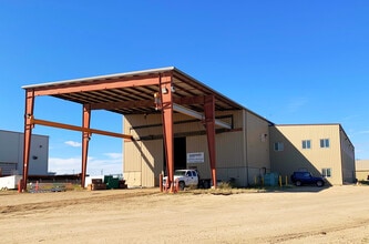 1211 8A St, Nisku, AB à louer Photo intérieure– Image 1 sur 9