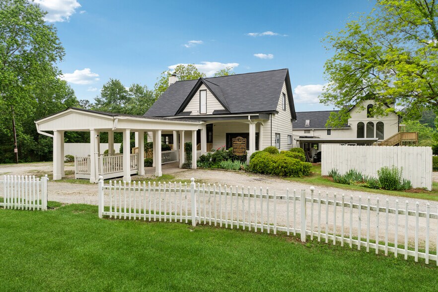 4487 Trickum Rd NE, Marietta, GA à vendre - Photo de l’immeuble – Image 3 sur 40