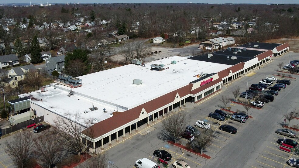 1050-1070 Willett Ave, East Providence, RI à louer - Photo principale – Image 1 sur 20