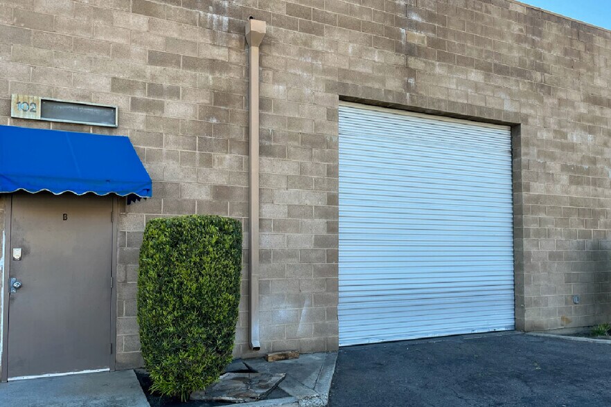 1261 Hoblitt Ave, Clovis, CA à louer - Photo de l’immeuble – Image 3 sur 3