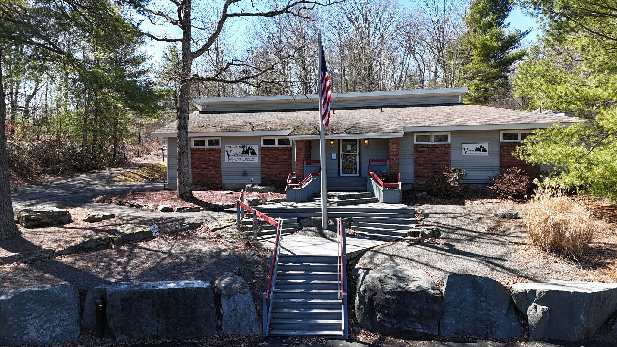 647 Route 739, Lords Valley, PA à vendre Photo principale– Image 1 sur 48