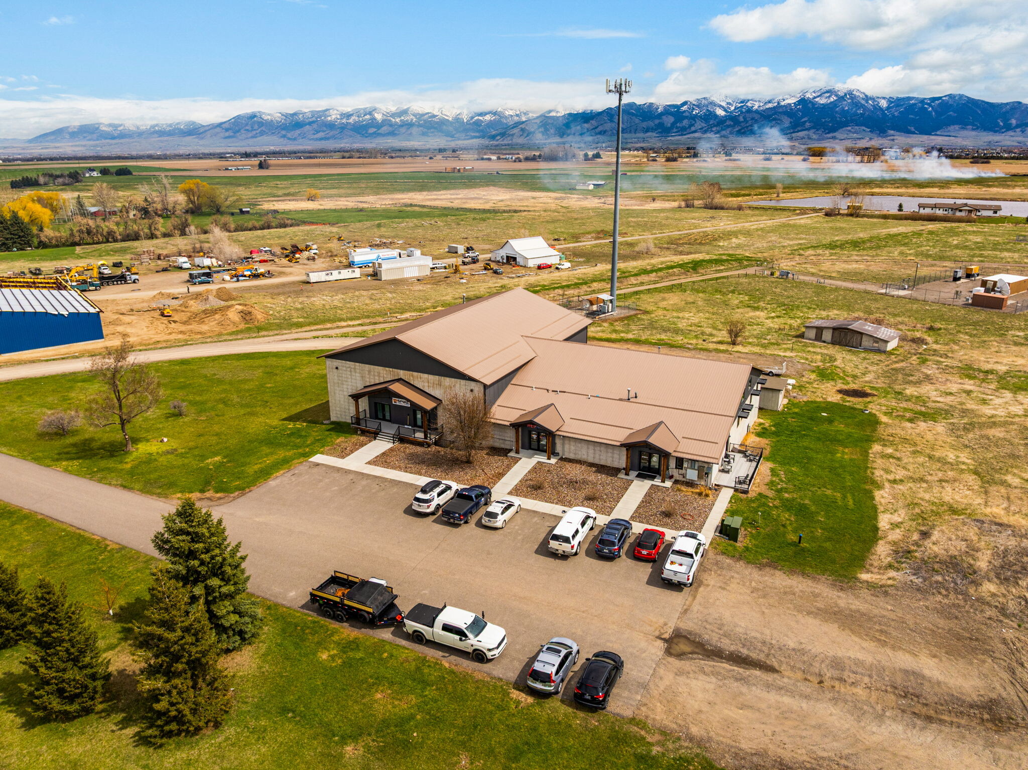 10 Innovation Ln, Bozeman, MT à louer Photo de l’immeuble– Image 1 sur 22