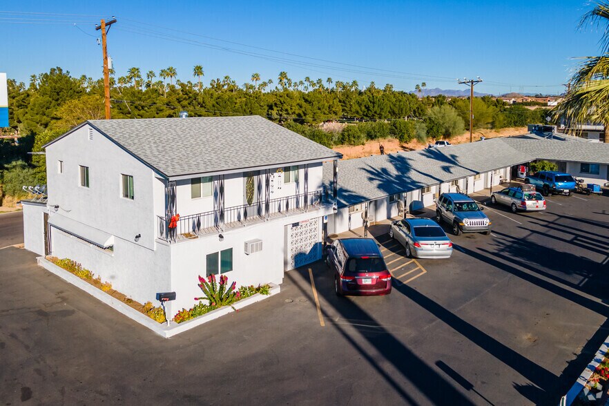 8008 E Main St, Mesa, AZ à vendre - Photo de l’immeuble – Image 1 sur 121