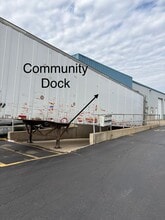 75 McMillen Rd, Antioch, IL à louer Photo de l’immeuble– Image 2 sur 20