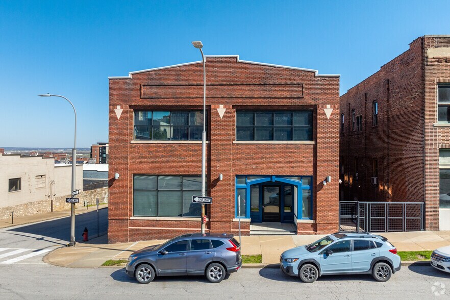 400 Admiral Blvd, Kansas City, MO à louer - Photo de l’immeuble – Image 2 sur 24