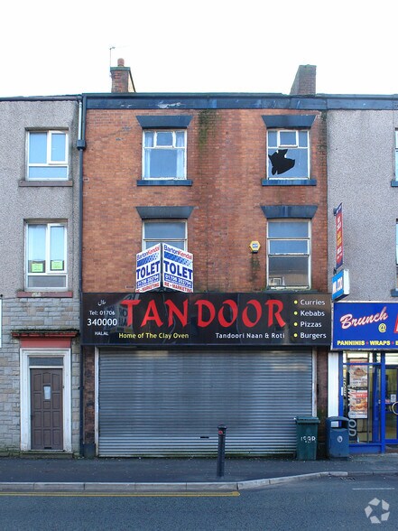 216 Yorkshire St, Rochdale à louer - Photo principale – Image 1 sur 2