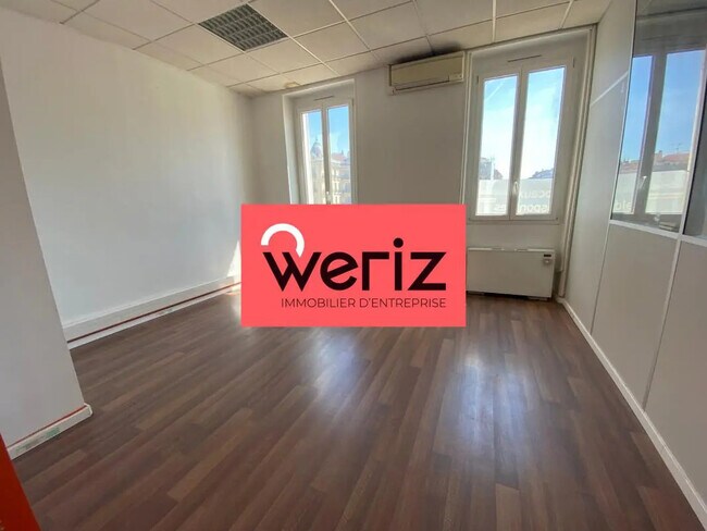 Plus de détails pour Bureau à louer