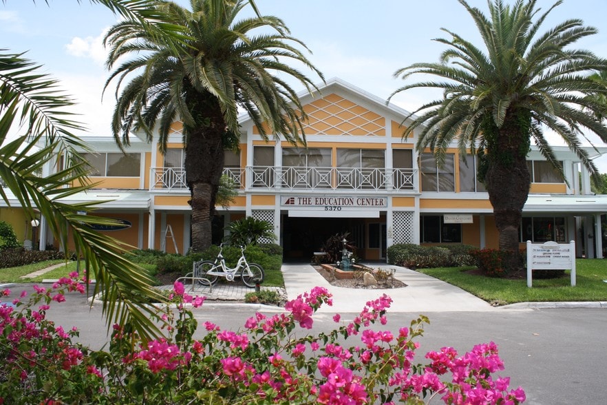 5350 Gulf of Mexico Dr, Longboat Key, FL à louer - Photo principale – Image 1 sur 5