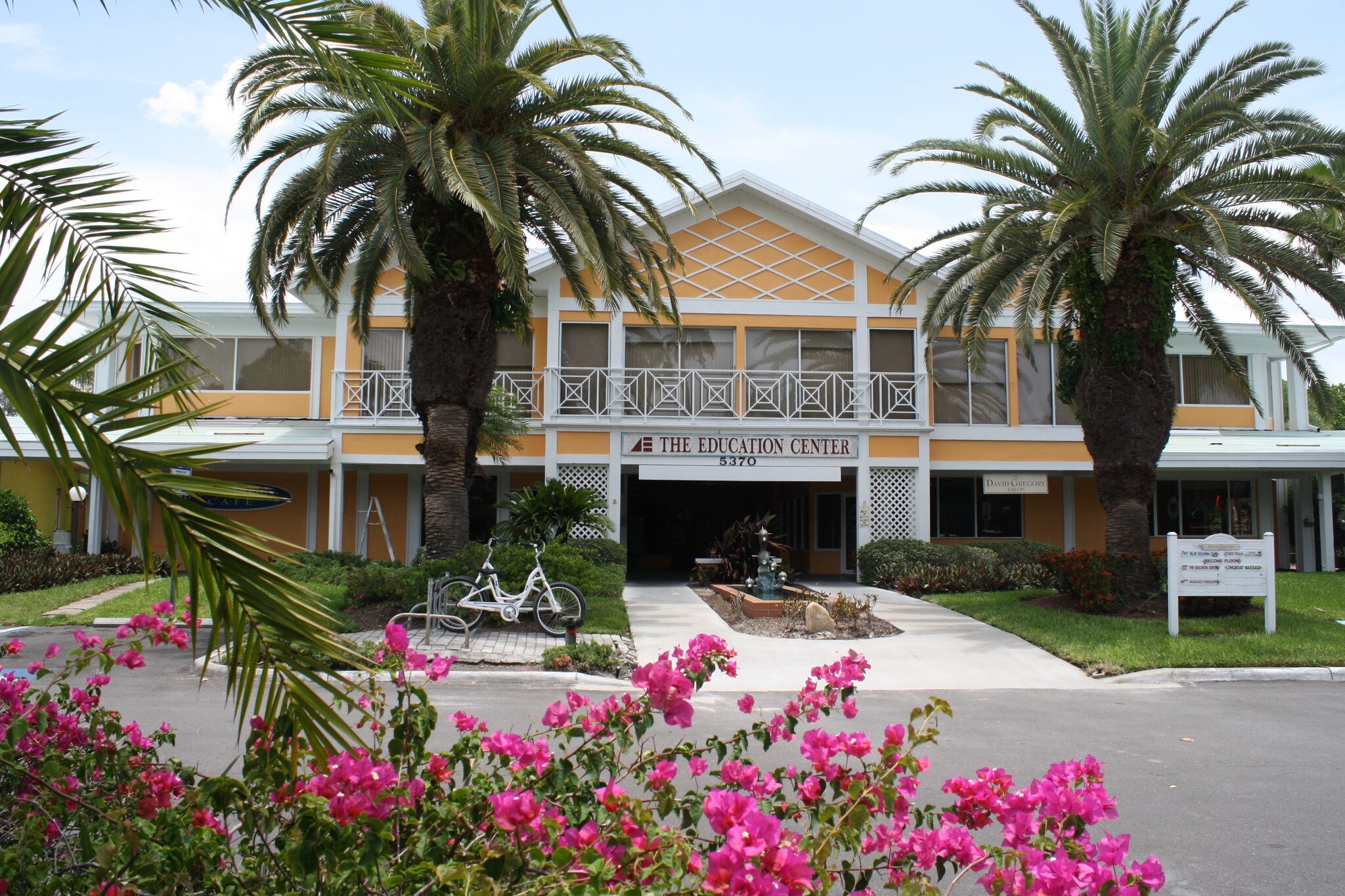 5350 Gulf of Mexico Dr, Longboat Key, FL à louer Photo principale– Image 1 sur 6