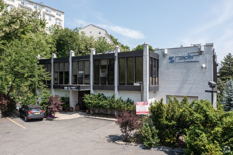 8400 River Rd, North Bergen, NJ à louer - Photo de l’immeuble – Image 1 sur 5