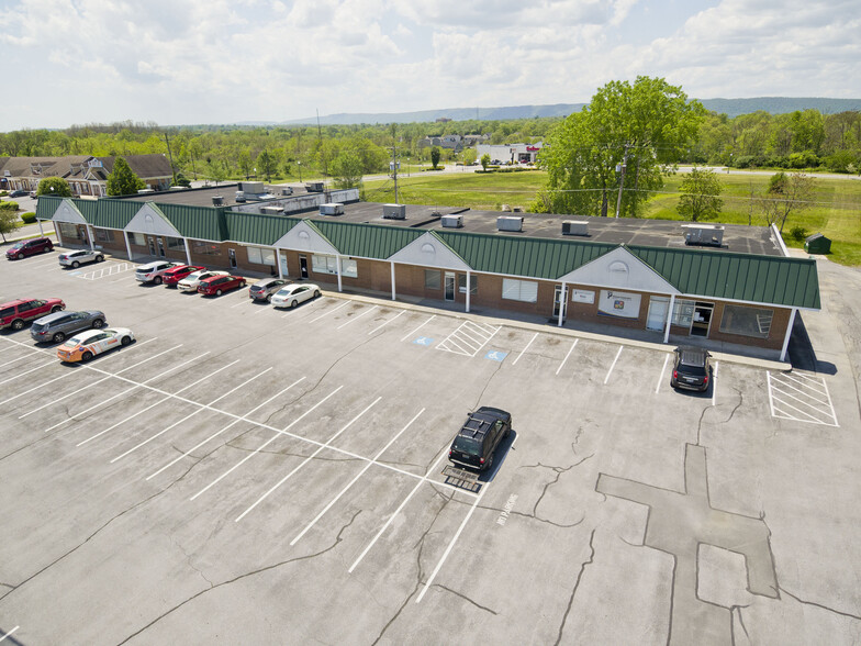 1430 Edwin Miller Blvd, Martinsburg, WV à louer - Photo de l’immeuble – Image 2 sur 3