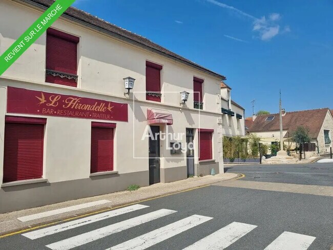 Plus de détails pour Local commercial à vendre