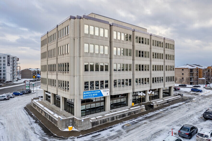 1700 Boul Laval, Laval, QC à louer - Photo de l’immeuble – Image 2 sur 5