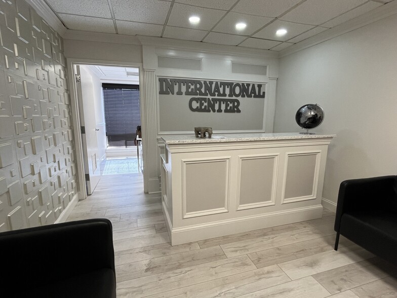 14332-14430 Richmond Hwy, Woodbridge, VA à louer - Photo de l’immeuble – Image 2 sur 17