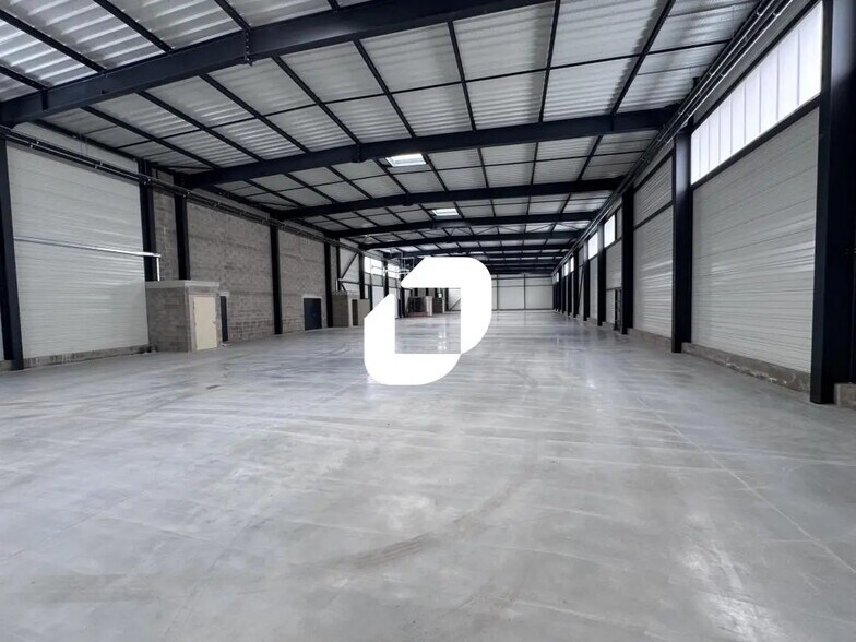 Local d’activités dans Geispolsheim à louer - Photo de l’immeuble – Image 2 sur 11