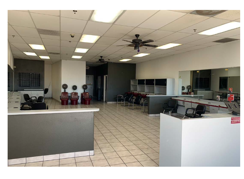 445-525 E Windmill Ln, Las Vegas, NV à louer Photo intérieure– Image 1 sur 2