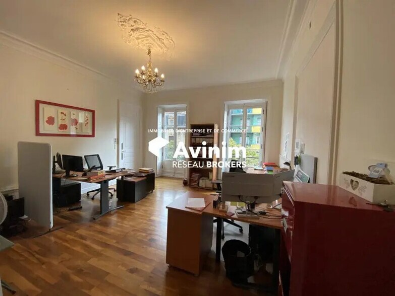 Bureau dans Grenoble à vendre - Photo intérieure – Image 2 sur 30