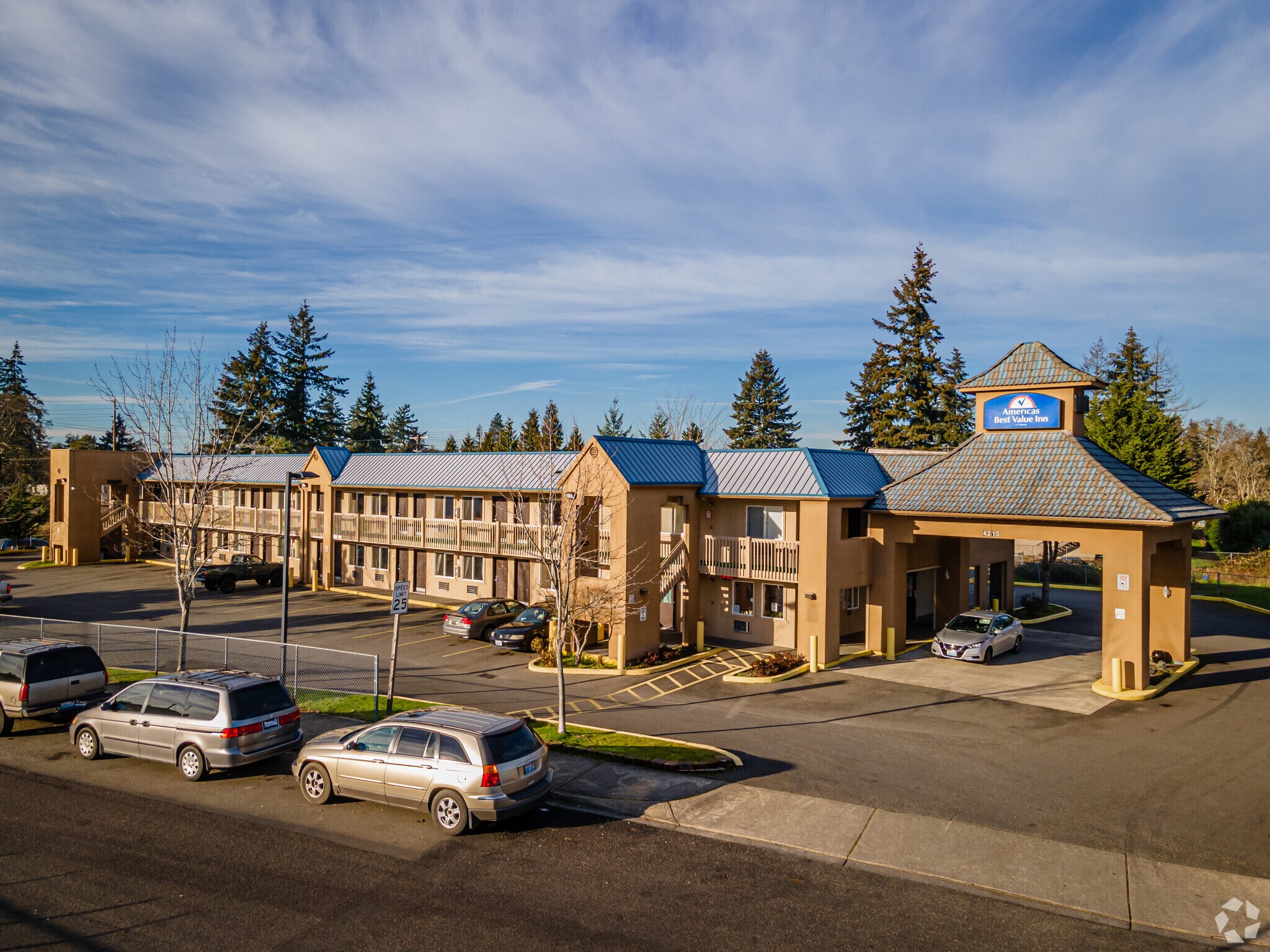 4215 Sharondale St SW, Lakewood, WA à vendre Photo principale– Image 1 sur 4