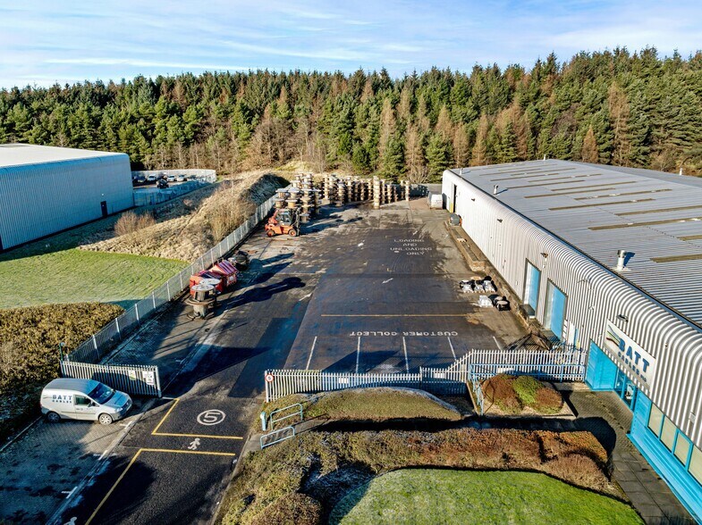 1 Chalmers Sq, Livingston à louer - Photo de l’immeuble – Image 2 sur 6