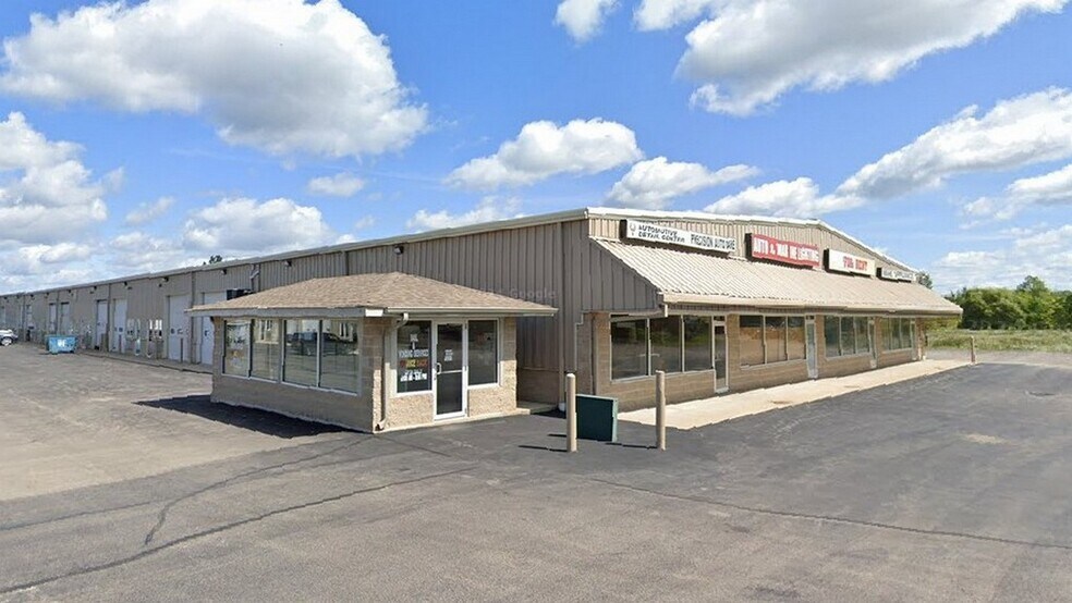 27992 W State Route 120, Lakemoor, IL à louer - Photo de l’immeuble – Image 2 sur 9