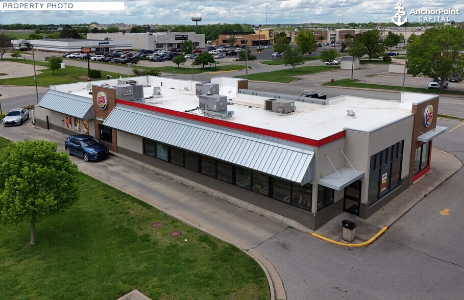 2650 S 9th St, Salina, KS à vendre - Photo de l’immeuble – Image 2 sur 9