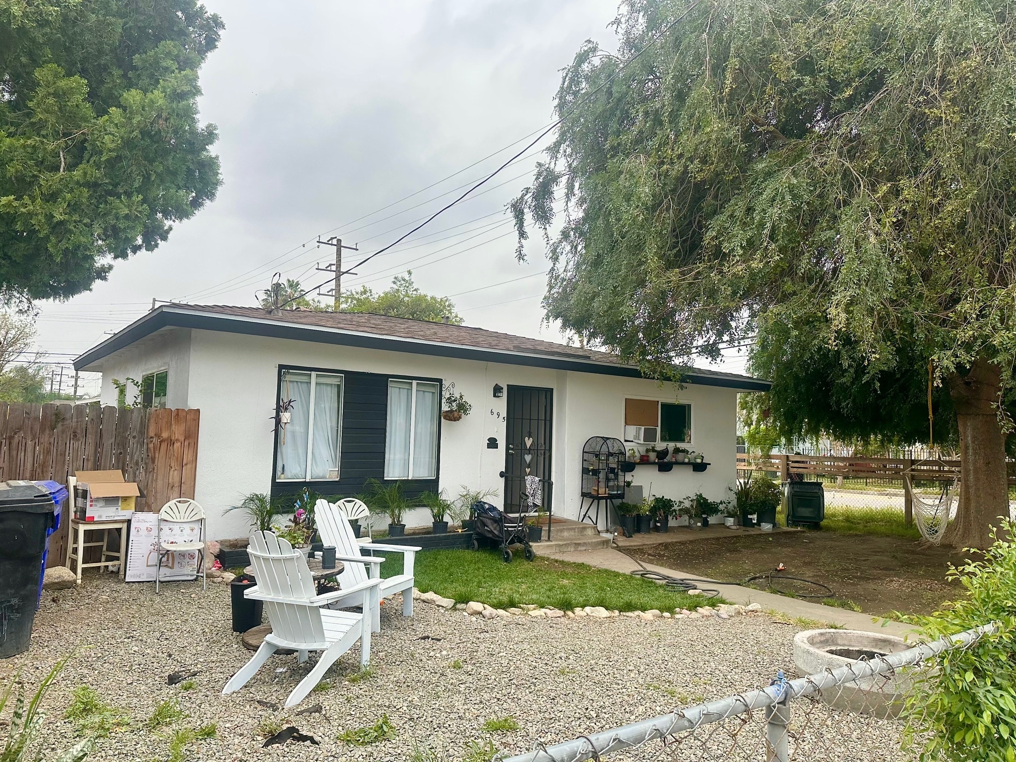 695 W 17th St, San Bernardino, CA à vendre Photo principale– Image 1 sur 12
