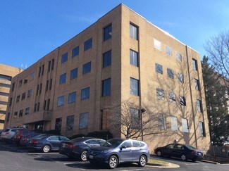 Plus de détails pour 6861 Elm St, McLean, VA - Bureau à louer