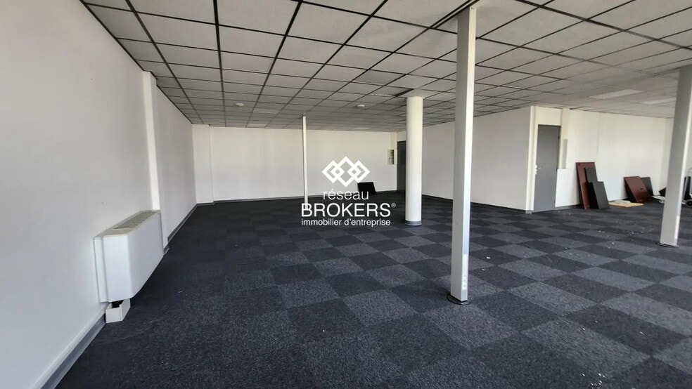 Bureau dans Colomiers à louer - Photo de l’immeuble – Image 2 sur 3