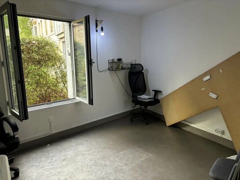 Bureau dans Lyon à louer - Photo de l’immeuble – Image 3 sur 6