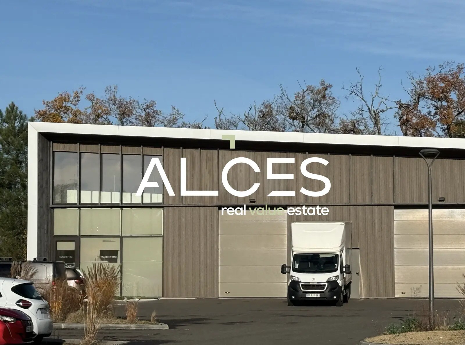 Local d’activités dans Mérignac à louer Photo de l’immeuble– Image 1 sur 7