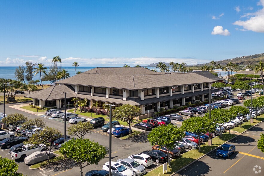 6700 Kalanianaole Hwy, Honolulu, HI à louer - Photo de l’immeuble – Image 3 sur 7