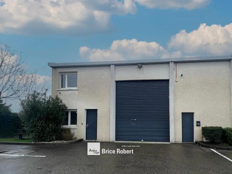 31 Rue Wilson, Décines-Charpieu à louer - Photo de l’immeuble – Image 3 sur 14