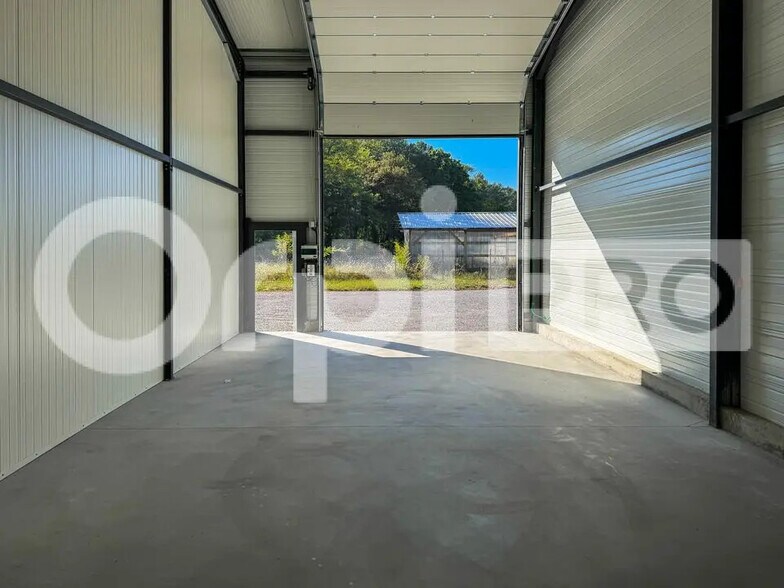 Industriel/Logistique dans Mées à louer - Photo de l’immeuble – Image 2 sur 2