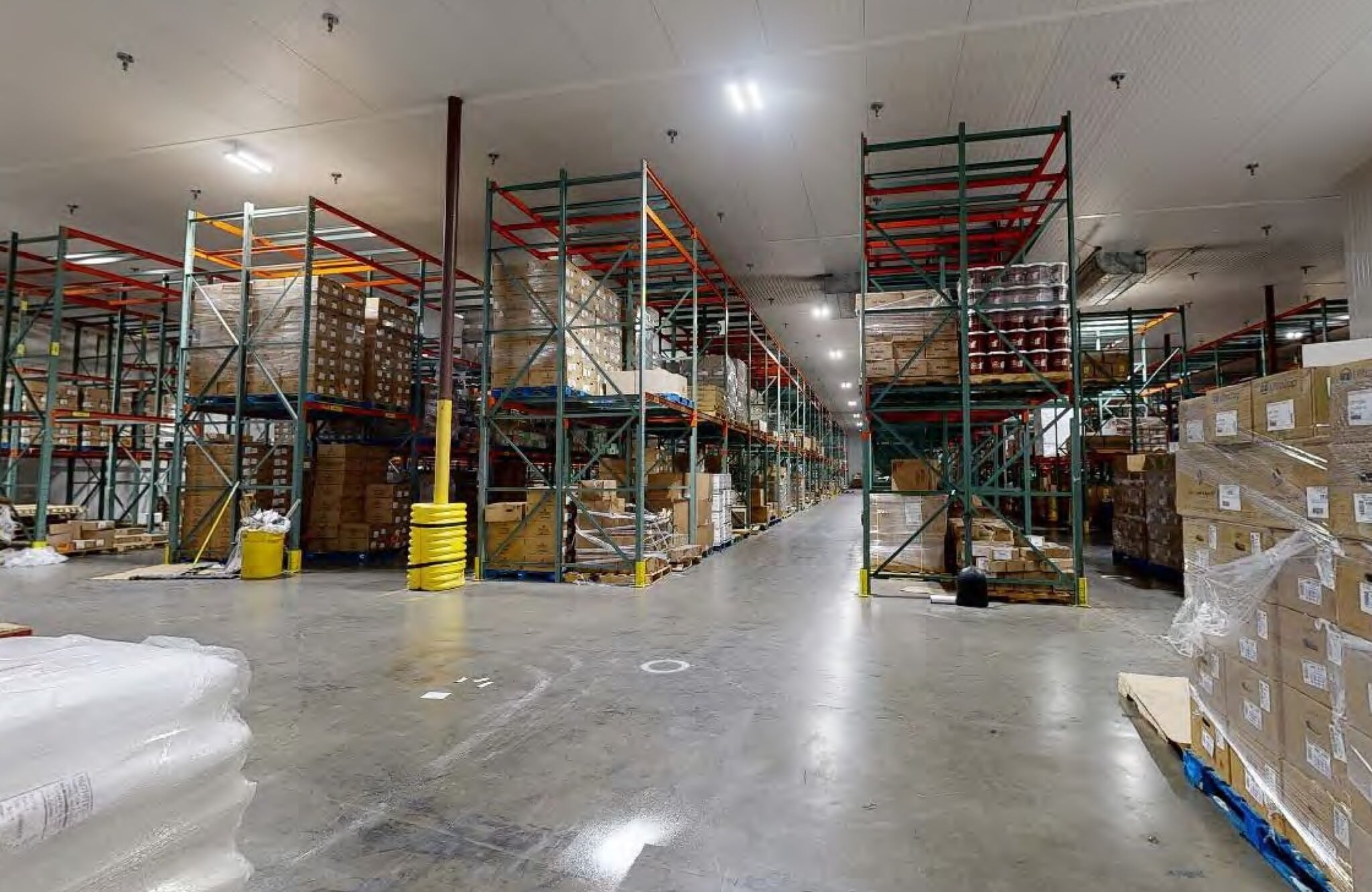 33400 Dowe Ave, Union City, CA à louer Photo intérieure– Image 1 sur 2