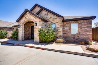 2507 79th St, Lubbock, TX à louer Photo de l’immeuble– Image 2 sur 16