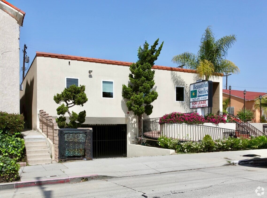 1729 Termino Ave, Long Beach, CA à vendre Photo de l’immeuble– Image 1 sur 7