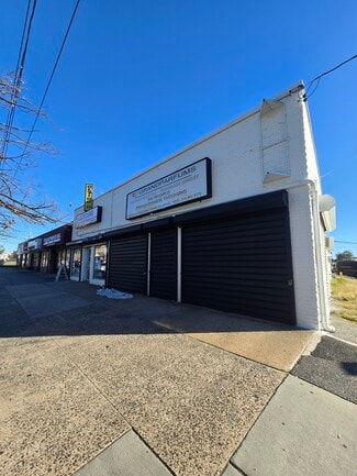 Plus de détails pour 1155-1157 Hempstead Tpke, Franklin Square, NY - Local commercial à louer