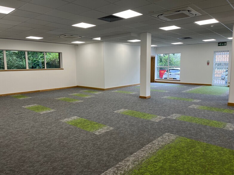 1 Radian Ct, Milton Keynes à louer - Photo de l’immeuble – Image 2 sur 5