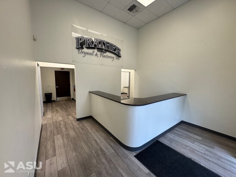 2222 Zeus Ct, Bakersfield, CA à louer - Photo de l’immeuble – Image 2 sur 10