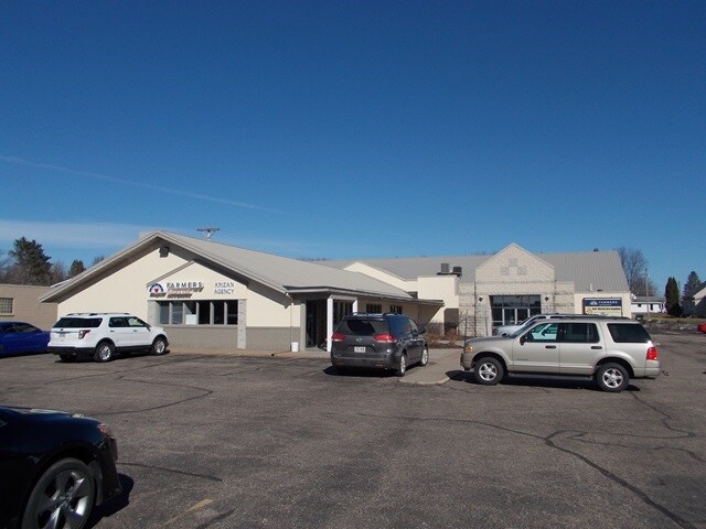 2001 S Central Ave, Marshfield, WI à louer - Photo principale – Image 1 sur 7