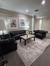 2886 S Circle Dr, Colorado Springs, CO à louer Photo intérieure– Image 1 sur 9