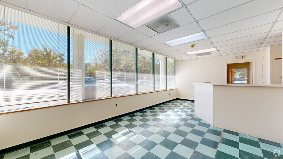 600 Mount Pleasant Ave, Dover, NJ à louer - Numérisation 3D Matterport – Image 2 sur 12