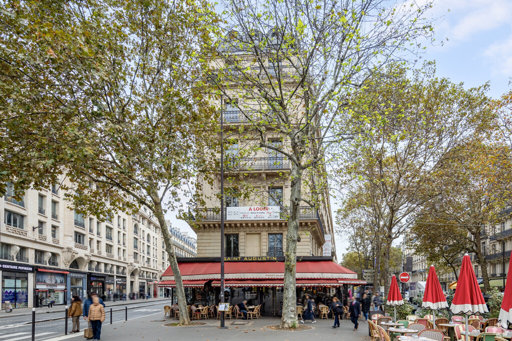 Bureau dans Paris à louer Photo principale– Image 1 sur 8