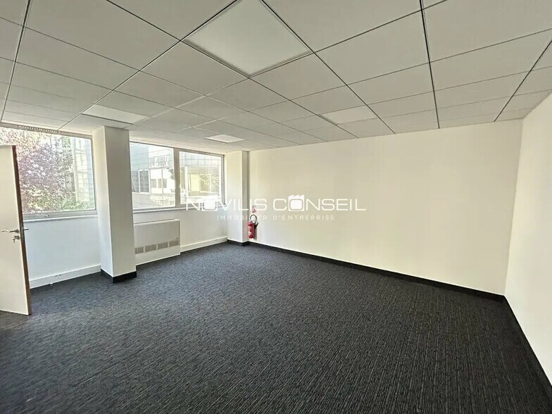 Bureau dans Labège à louer - Photo de l’immeuble – Image 1 sur 5