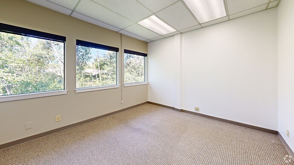 31919 1st Ave S, Federal Way, WA à louer - Numérisation 3D Matterport – Image 3 sur 10