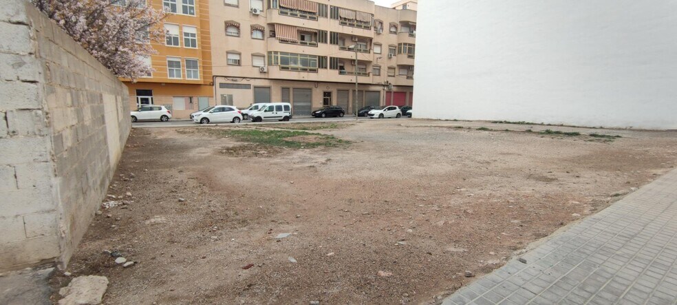 Carrer Libertad, 4, Elche, Alicante à vendre - Photo de l’immeuble – Image 2 sur 5
