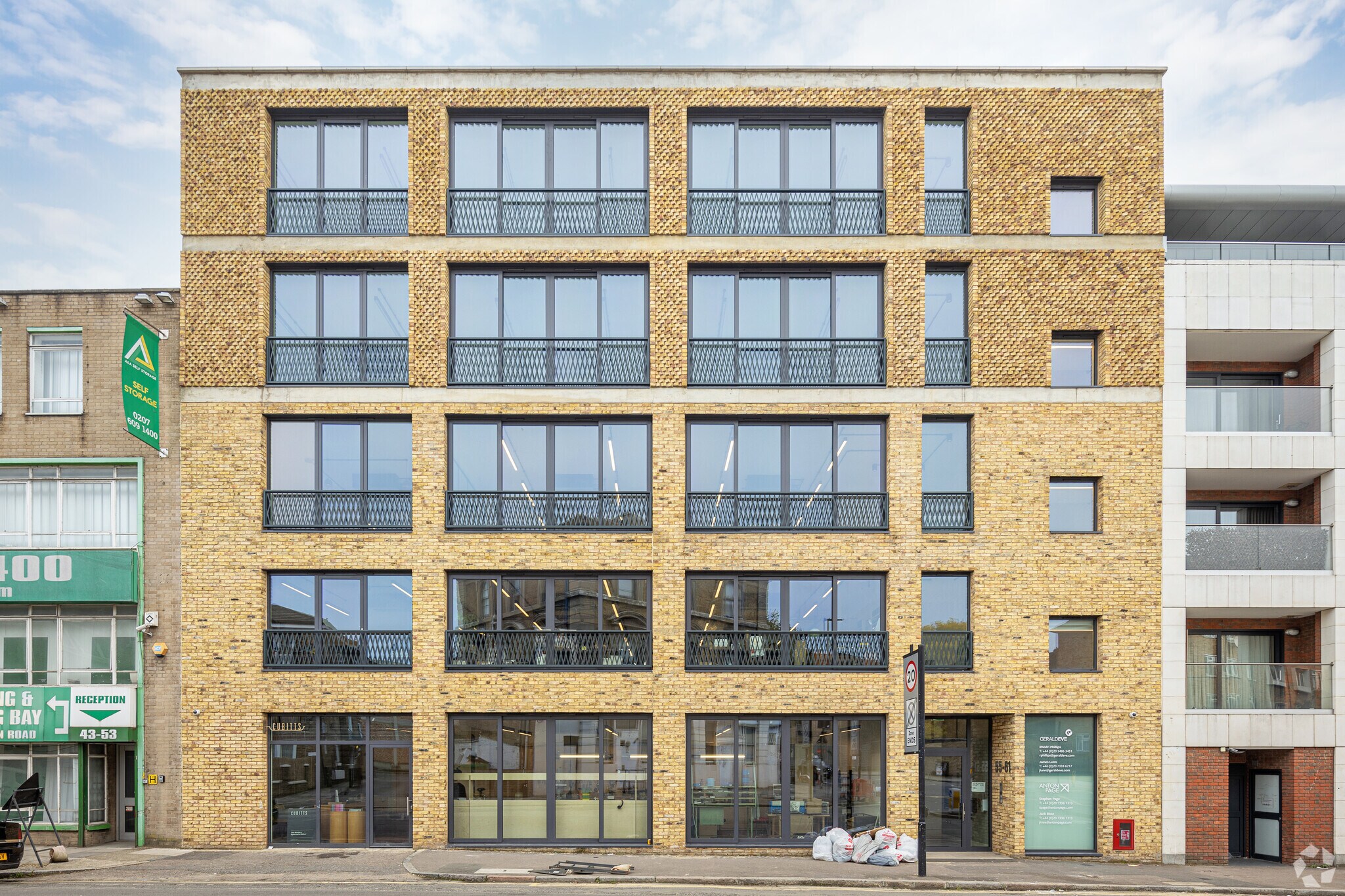 55-61 Brewery Rd, Londres à louer Photo de l’immeuble– Image 1 sur 38