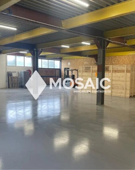 Industriel/Logistique dans Nice à louer - Photo intérieure – Image 1 sur 12