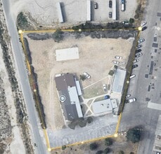 9441-9477 N Opal Ave, Mentone, CA à louer Photo intérieure– Image 1 sur 1