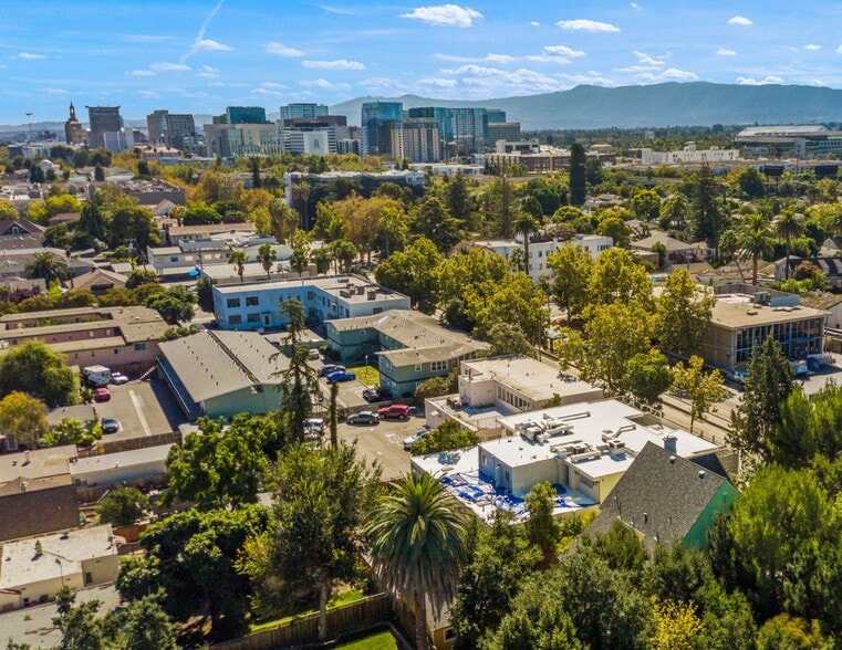 556 N 1st St, San Jose, CA à vendre - Photo de l’immeuble – Image 3 sur 27